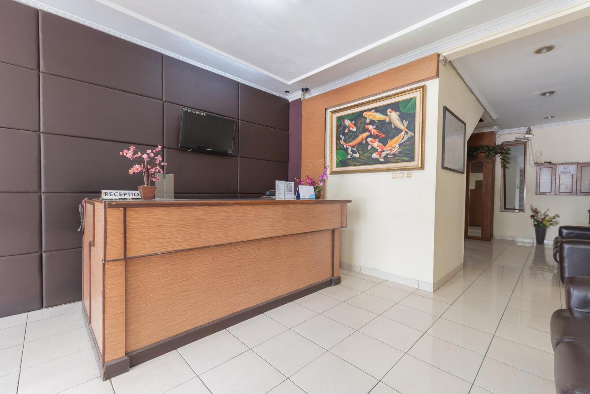 Urbanview Hotel Sakura Bandung Exterior foto